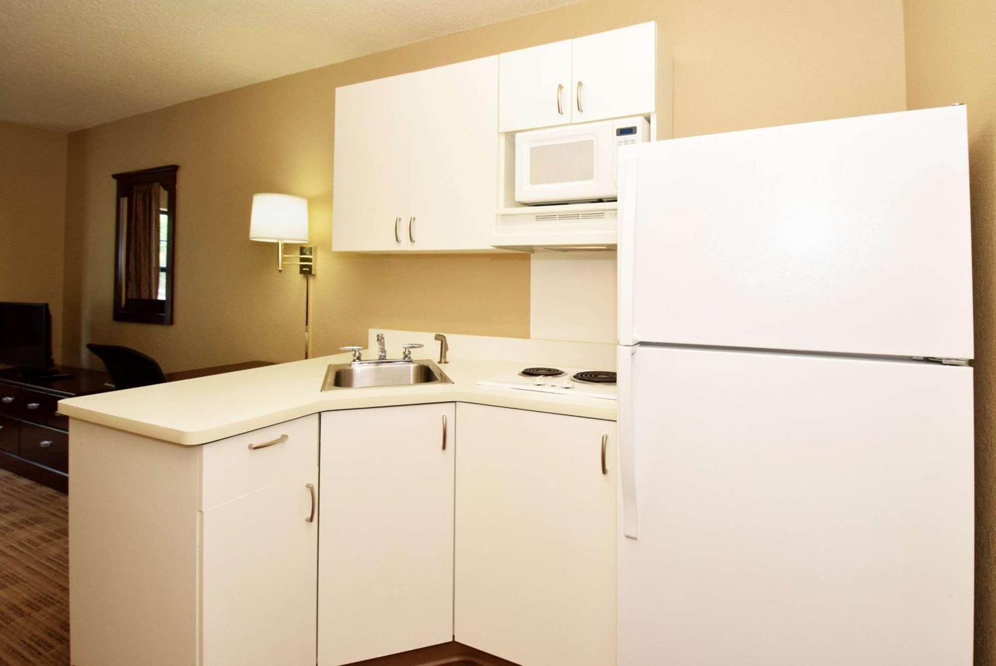 Extended Stay America Suites - Washington, Dc - Alexandria - Landmark Экстерьер фото