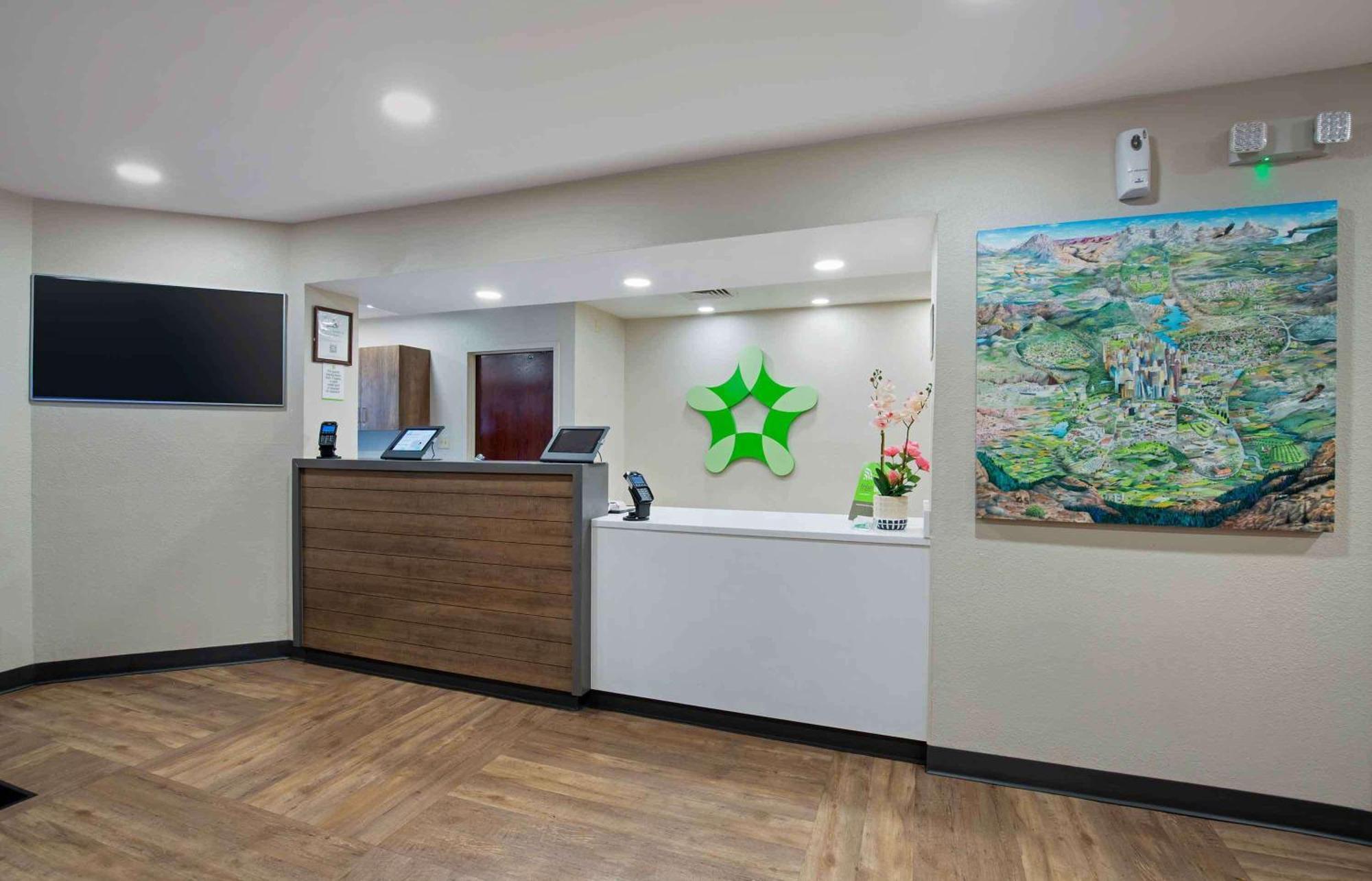 Extended Stay America Suites - Washington, Dc - Alexandria - Landmark Экстерьер фото